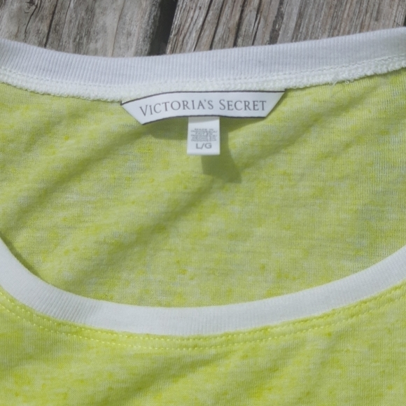 VICTORIA'S Secret top 162 - Picture 2 of 4